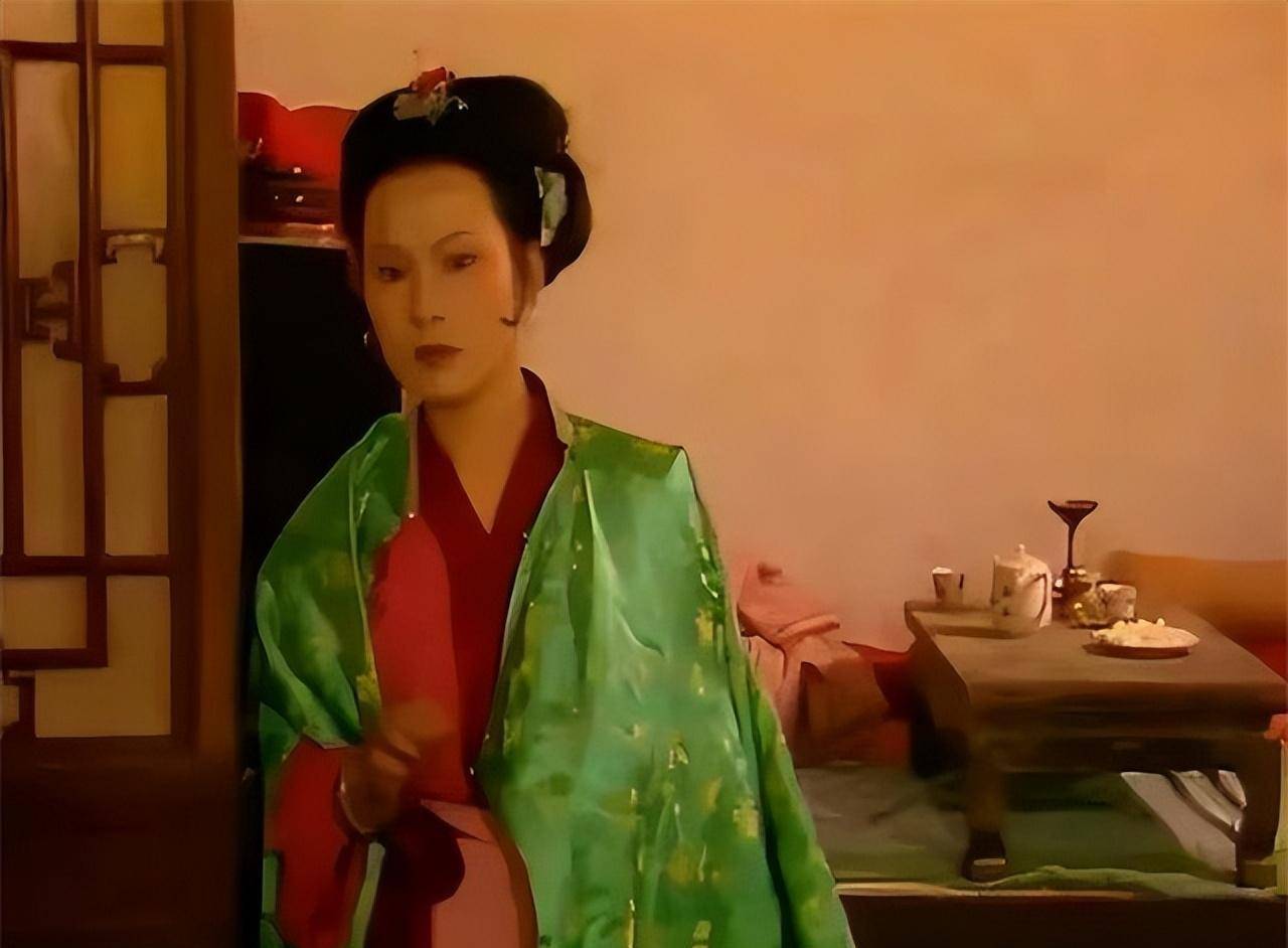 原创原创试过贾府一半男子的多姑娘为何碰到贾宝玉时成了灯姑娘