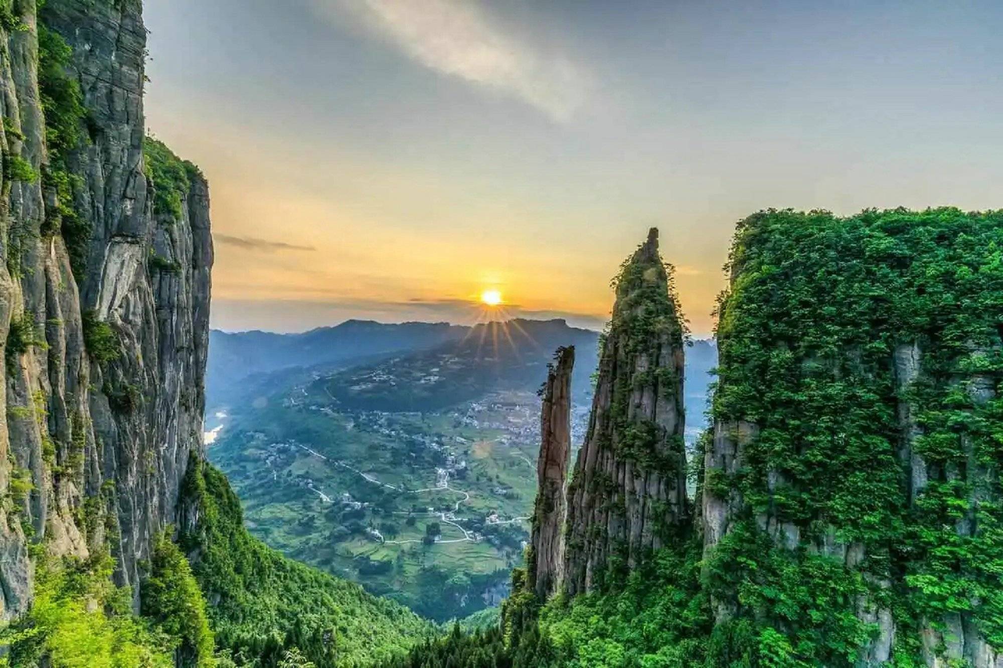 恩施鹤峰屏山大峡谷旅游攻略,恩施三日游路线攻略_文化_景点_前往