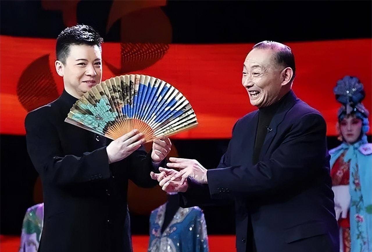 原创梅兰芳之子梅葆玖一生无儿无女至死不原谅半路出道的李玉刚