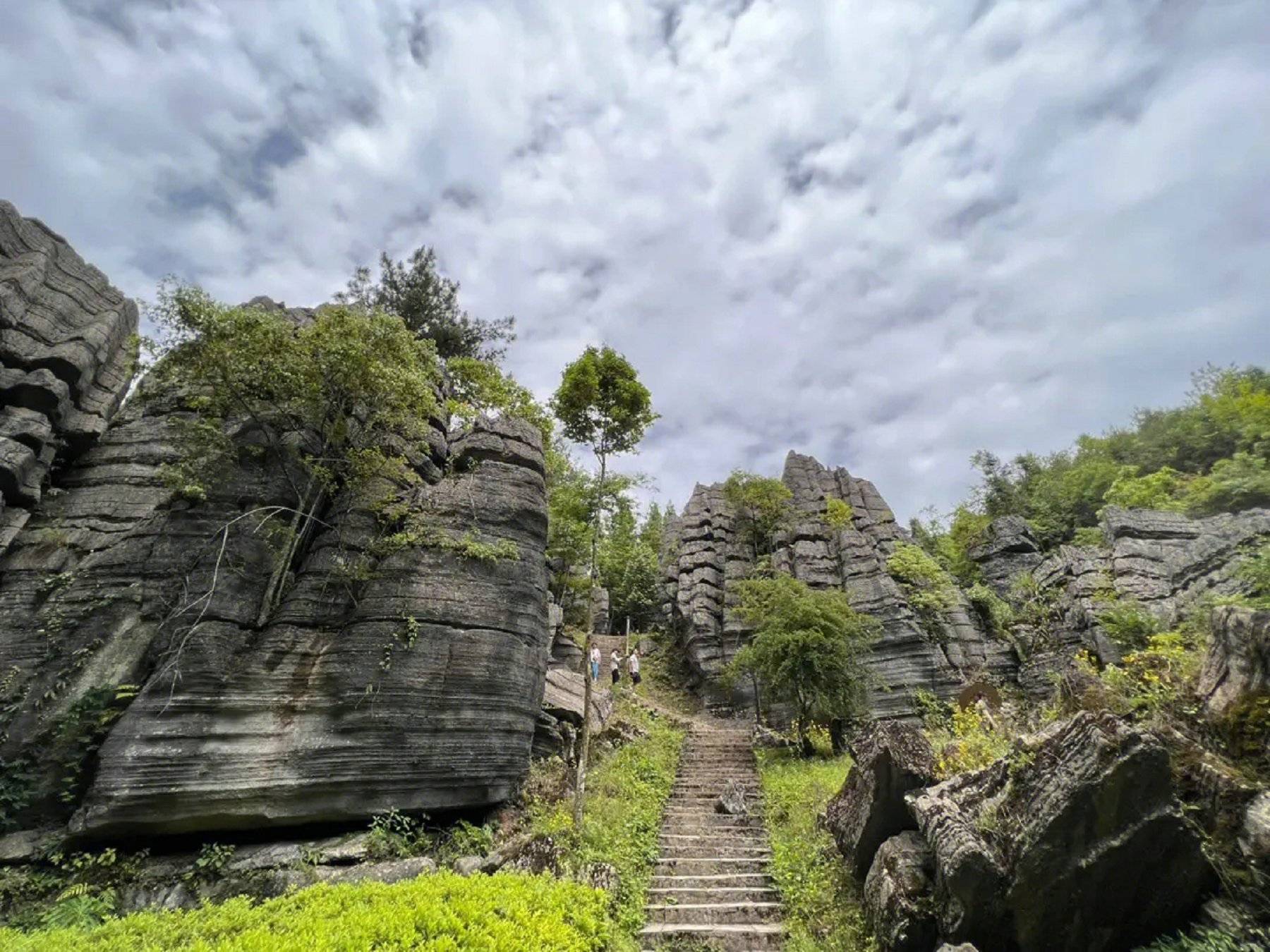 湖北恩施旅游攻略5天报团游必玩景点湖北恩施旅游攻略五天报团游攻略