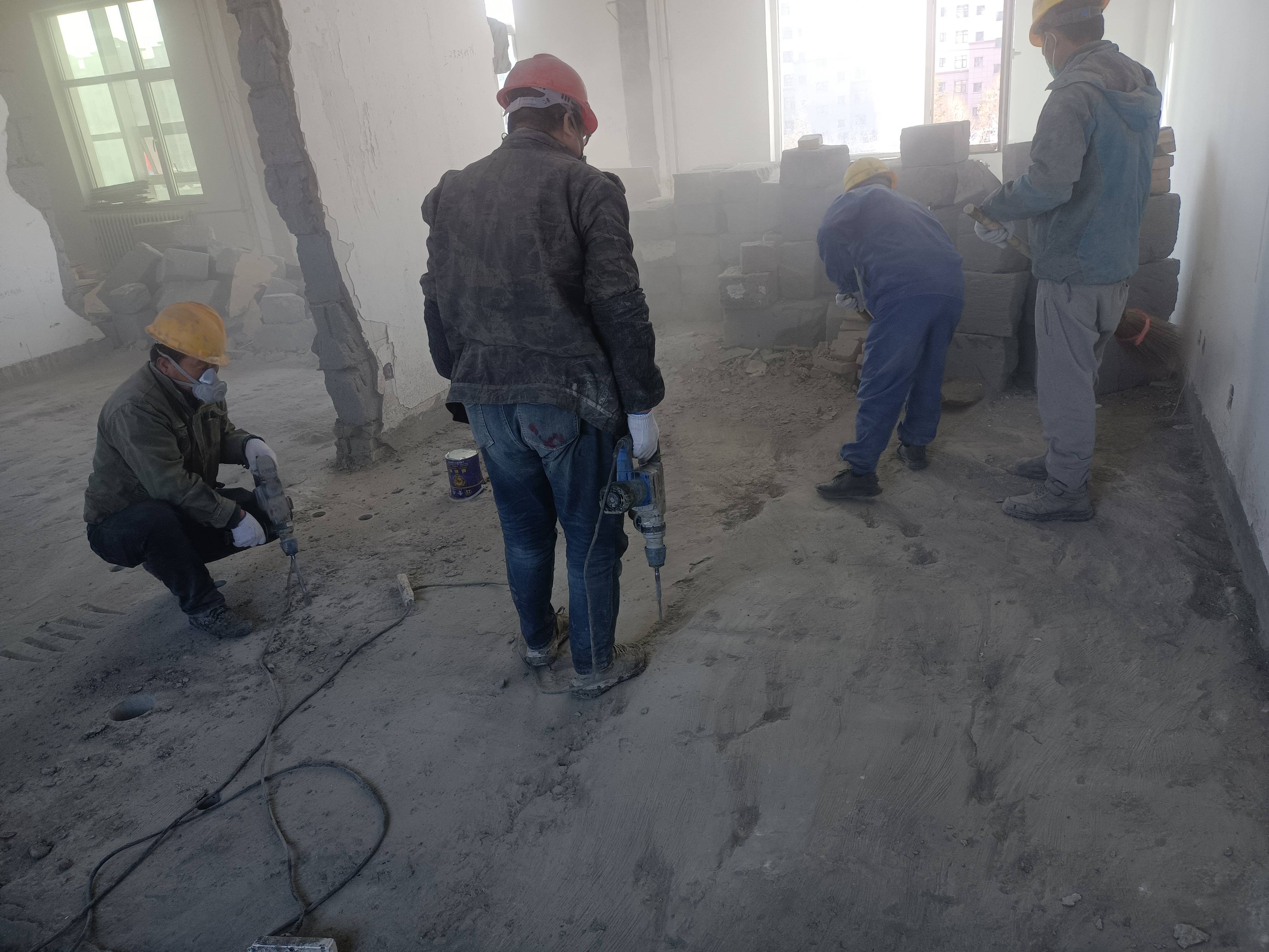 湟源县房屋加固改造公司酒店粘钢板加固