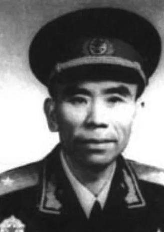 原创他参加过南昌起义,前半生辉煌,44岁授少将,此后却一直赋闲在家_王