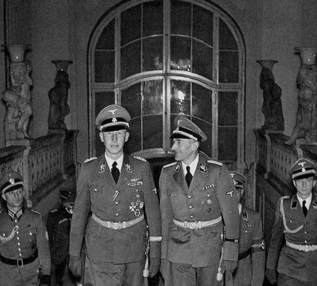 他是希特勒指定的继任者盖世太保的灵魂他死后希姆莱最开心