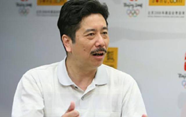 鲁迅长孙周令飞长相神似祖父为爱远赴台湾靠卖爆米花度日