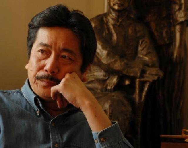 鲁迅长孙周令飞:长相神似祖父,为爱远赴台湾,靠卖爆米花度日_先生