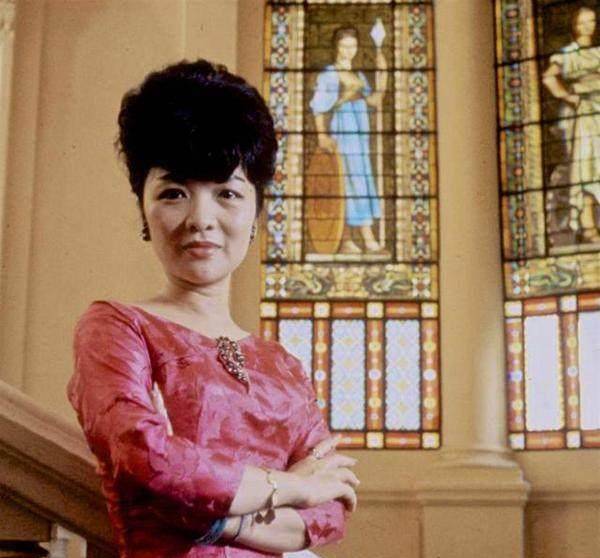 原创吴廷艳执政南越两年后陈丽春也以南越第一夫人的身份现身政治舞台