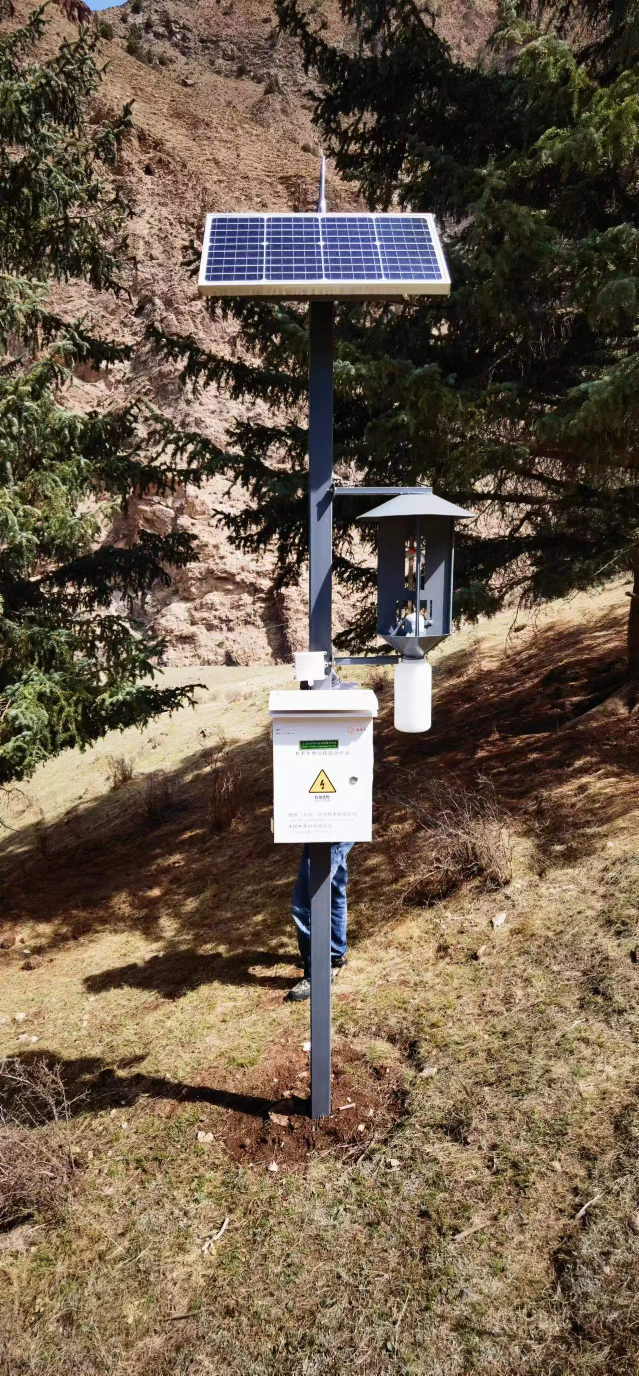 关于智能化病虫害监测设备的安装选点原则_传输_供电_卫星