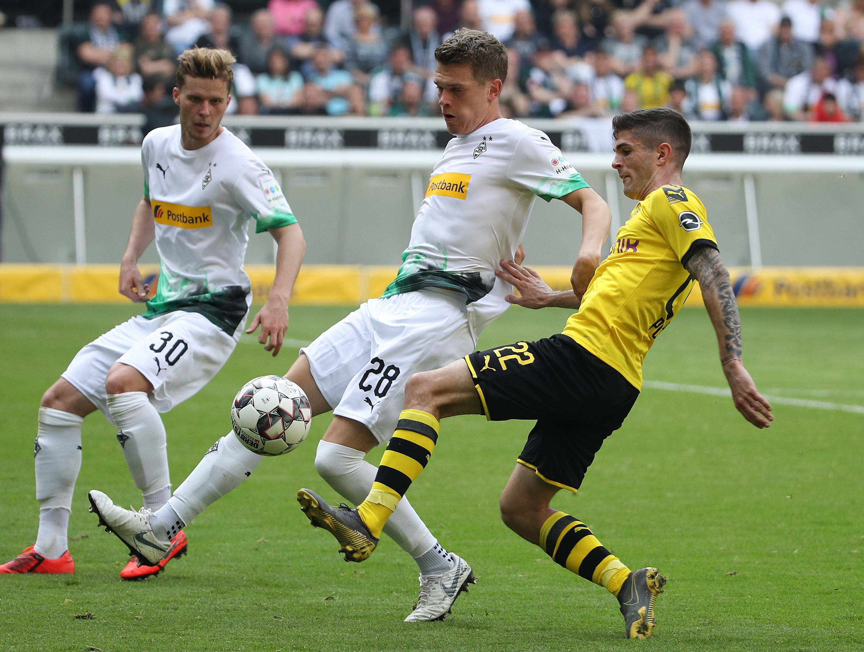 引言 德甲联赛第 16 轮,门兴格拉德巴赫将在主场迎战多特蒙德.