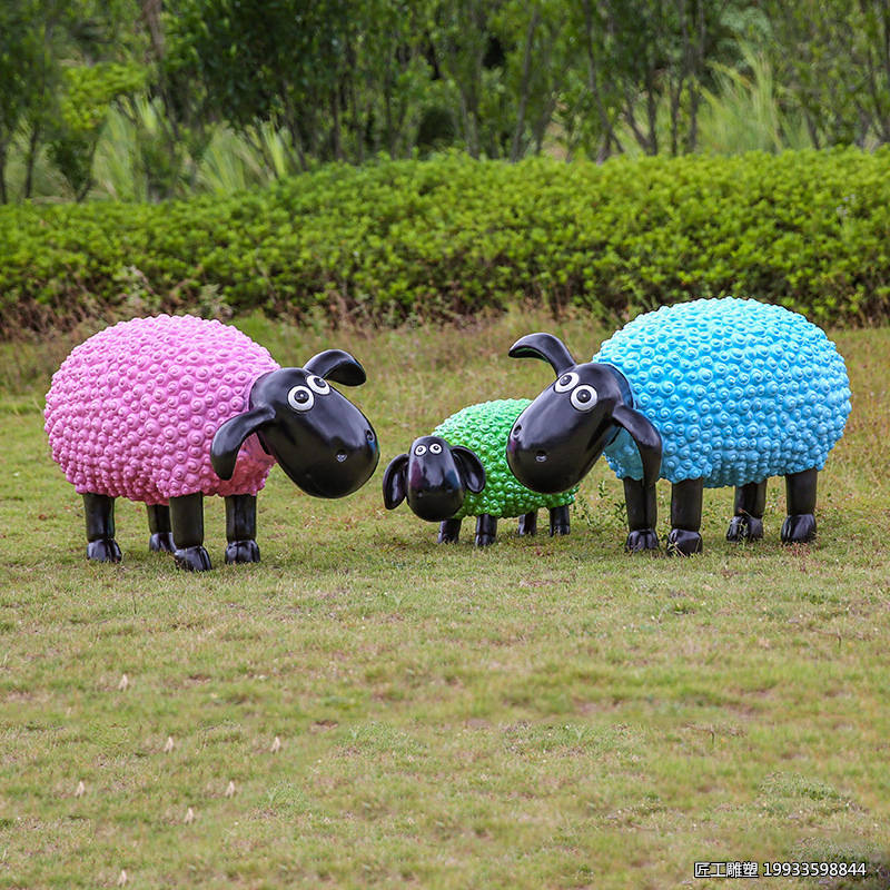 玻璃钢卷毛肖恩羊雕塑草坪动物美陈小品摆件