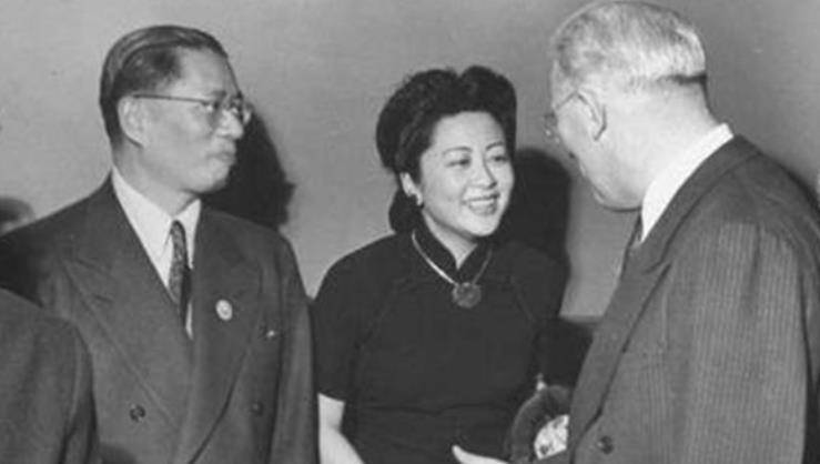 原创首次登门造访宋子文叫叔叔第二次叫哥哥第三次改口叫亲爱的