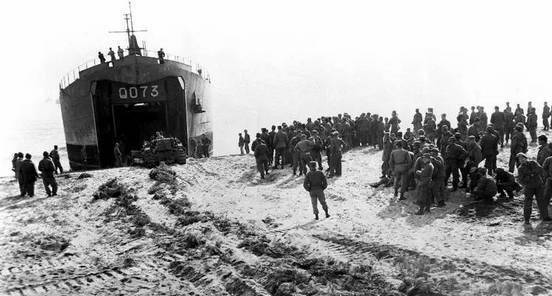 看过仁川登陆的照片就知道美军如何击败人民军,一直打到鸭绿江边