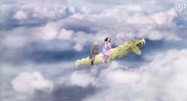 "寻些软草,扎了一条草龙,教:"娘娘跨上,合着眼莫怕,我带你回朝见主也.