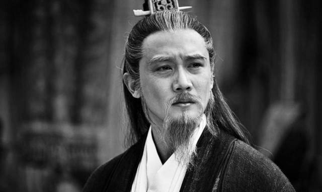 原创诸葛亮墓为何千余年来没人敢盗竟和墓旁的一棵树有着说不清的关系