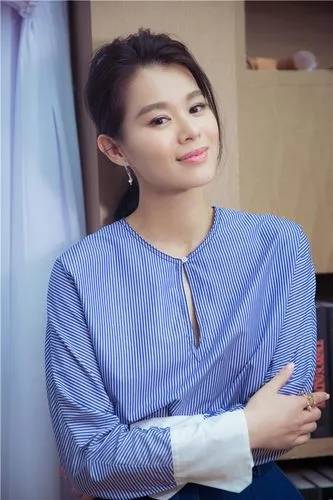 著名演员「胡杏儿」经纪公司