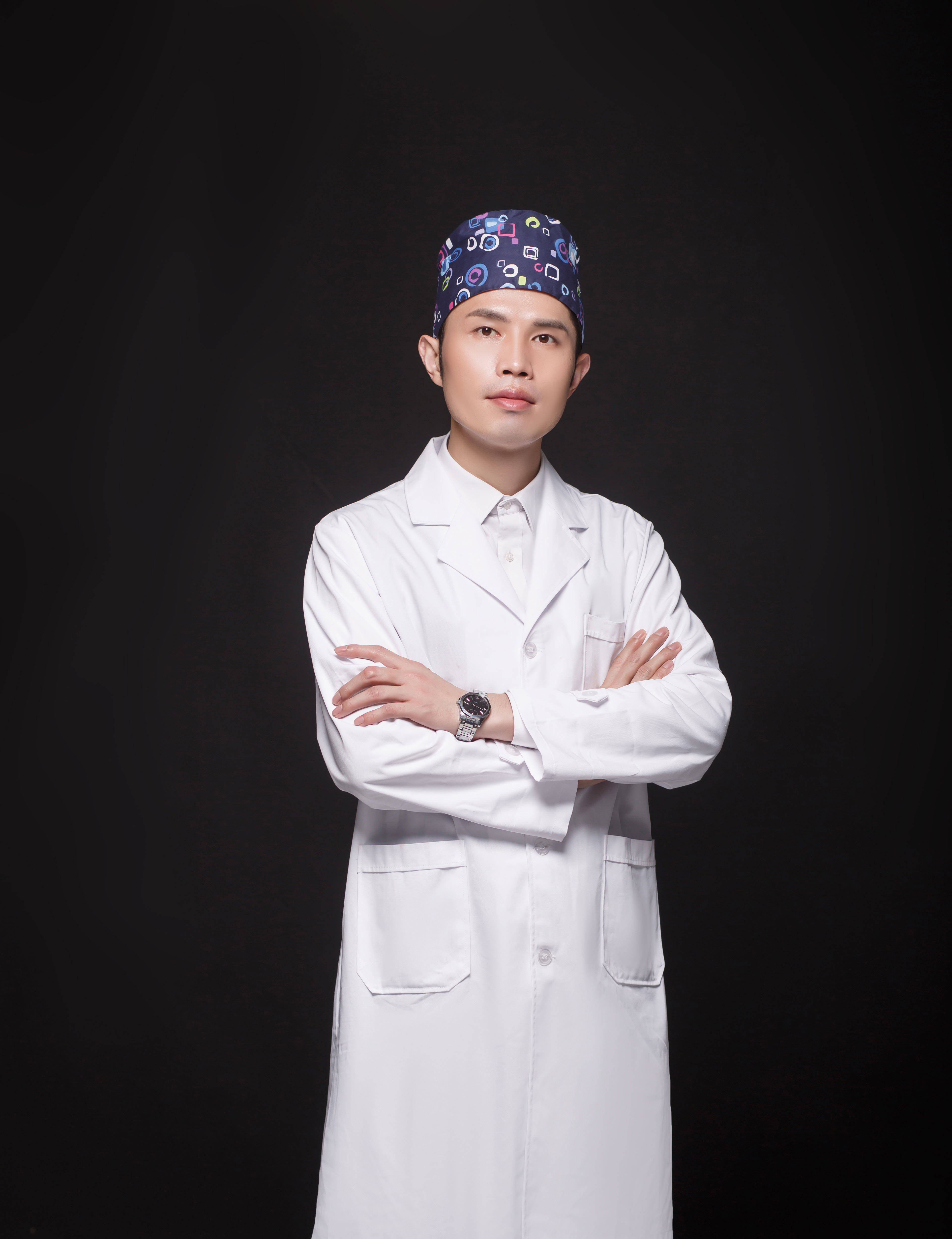 董振华整形医生个人简介