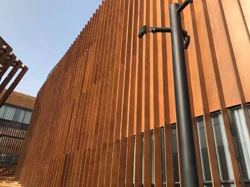 天然木饰面外墙板应用