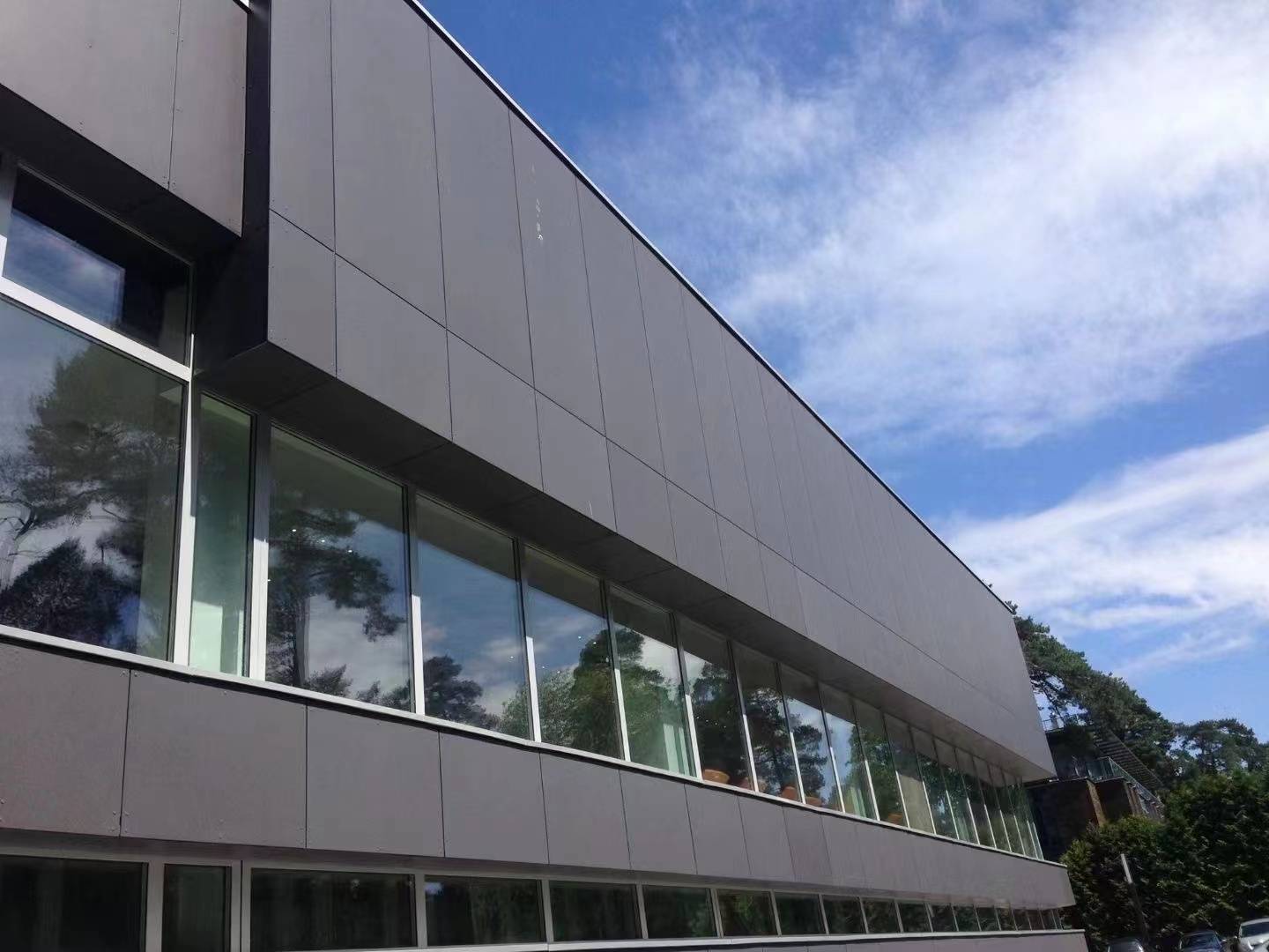 办公楼外墙改造新型水泥挂板