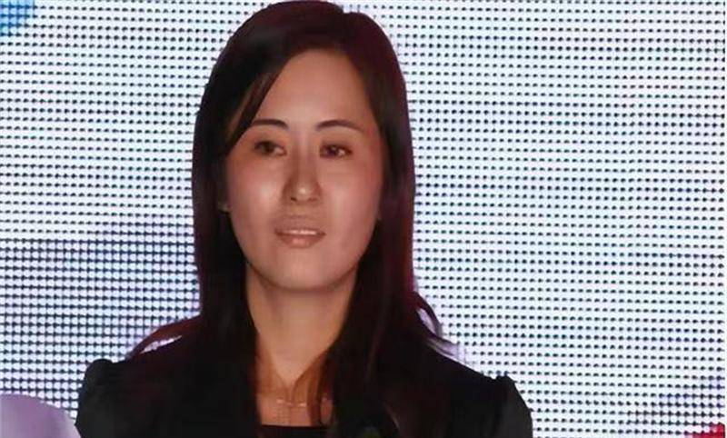 九芝堂掌门人陈金霞:丈夫死后继承70亿遗产,12年赚410