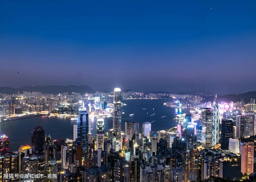 香港旅游参团五天四晚景点推荐,省钱攻略!