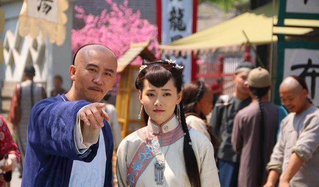 郑板桥45岁娶娇妻,52岁生儿子,有才华就是好