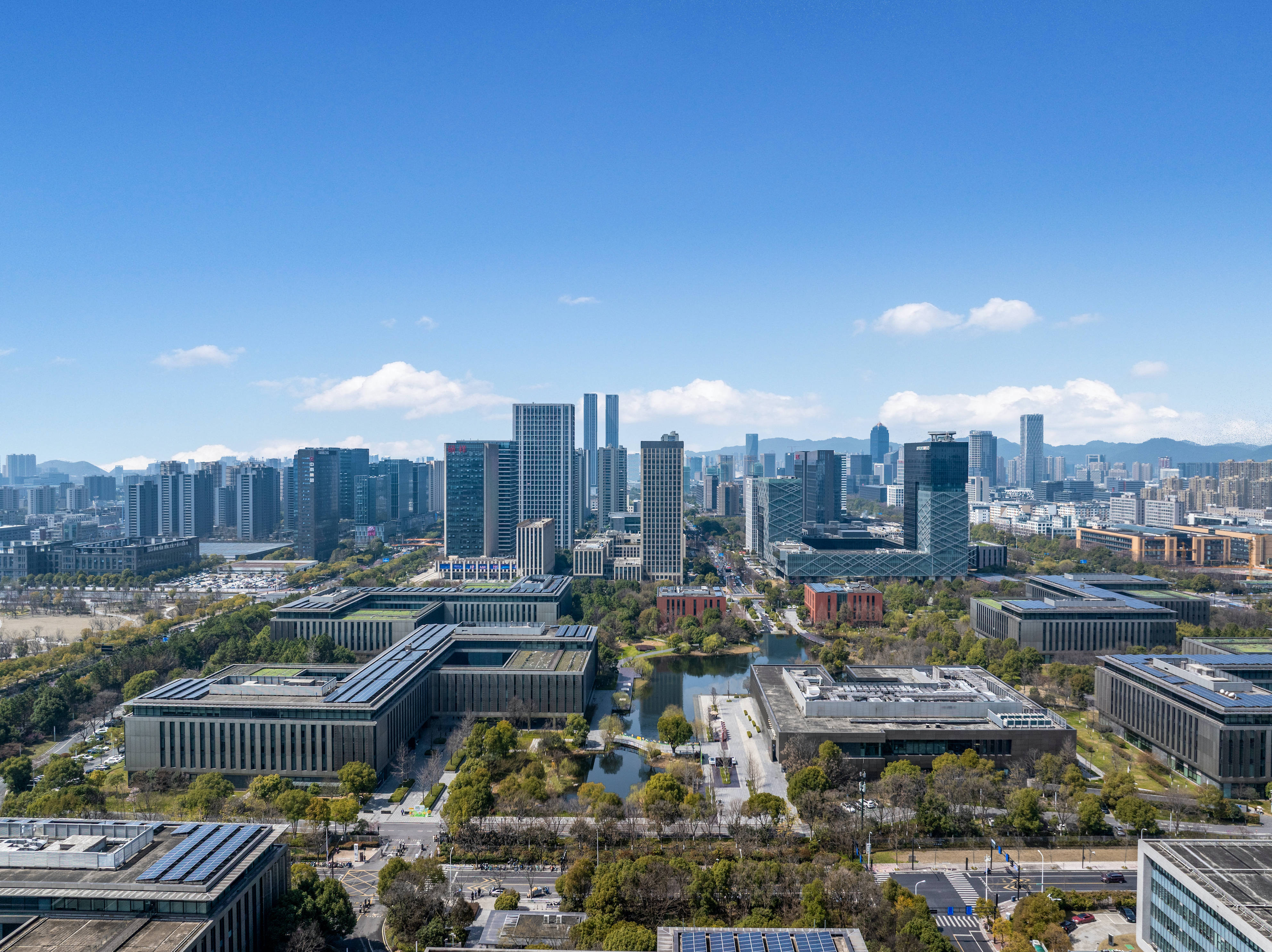 网易实拍图阿里巴巴实拍图一条滨康路与西兴路在此交汇一个"滨康金点"