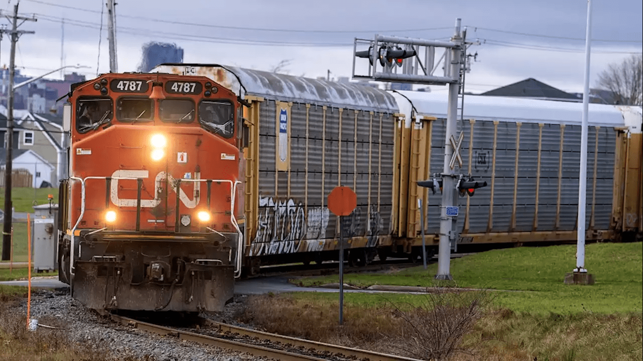 加拿大再现罢工风险！9300名铁路工人可能会罢工！