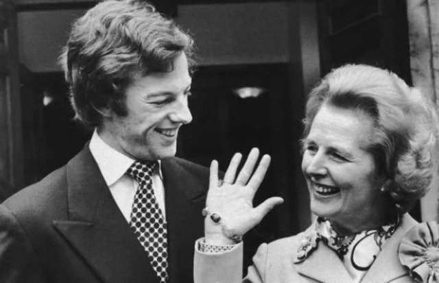 撒切尔夫人婚姻美满,28岁生下双胞胎儿女,为何晚年过得孤单凄凉