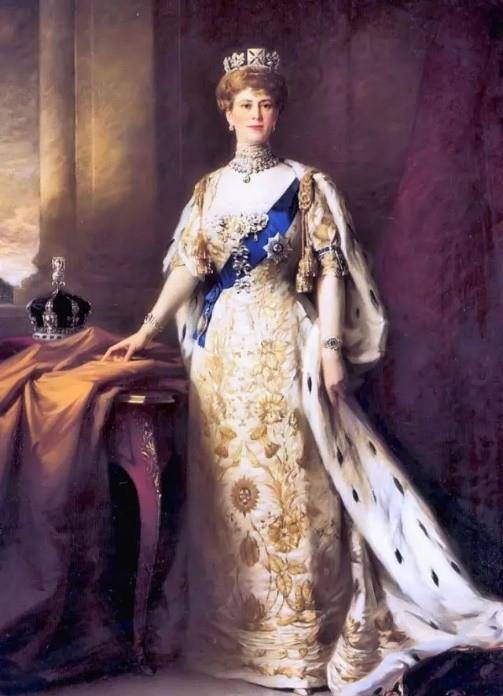 改嫁小叔子享尽富贵,戴105克拉钻石皇冠_玛丽_阿尔伯特_乔治三世