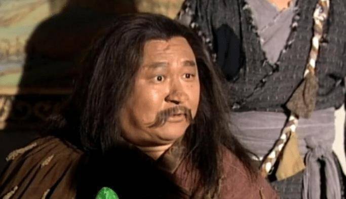 他本是倚天时代第一高手,是郭靖外孙,却因设定过于强大而被删除