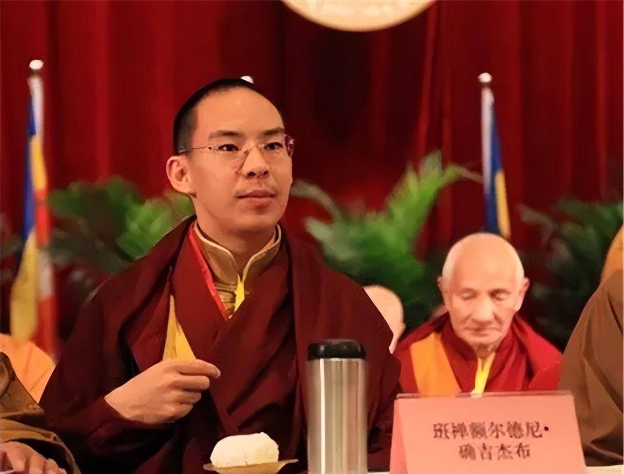 二次世界佛教大会上,班禅用英语发表演说震惊四座一时成为美谈