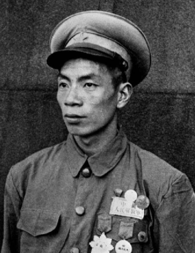 《长津湖》:新中国第一位特等功臣杨根思,与40余名美军同归于尽