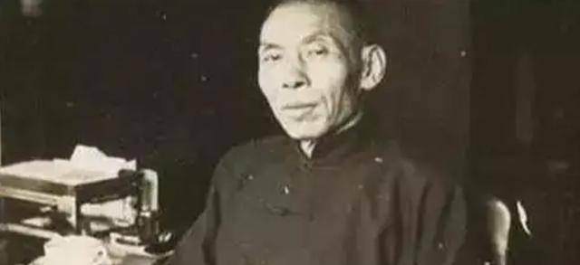 1927年杜月笙活埋汪寿华,欠下血债,自知罪孽深重,至死不敢回家