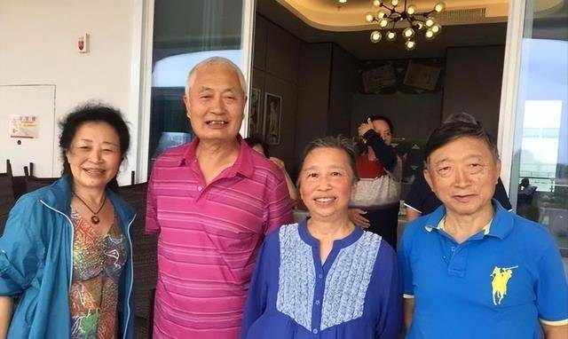 陈小鲁临终事宜早有交代:按自己意愿尊严死,却因突发疾病未启用