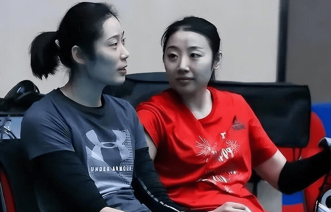 cctv5中国女排首战韩国,王云蕗压阵,蔡斌罕见带三个二传_张常宁_吴