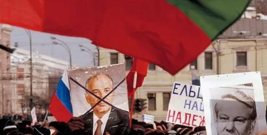 美国搞垮苏联后,为何没有立即对中国下手?3个原因让美国不敢动