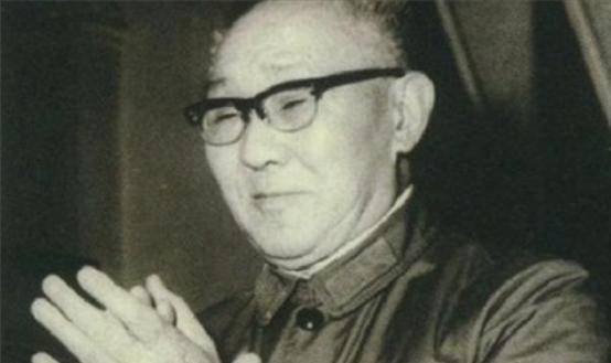 55年他没参与授衔,三年后国家想补给他大将衔,他说:上将就行