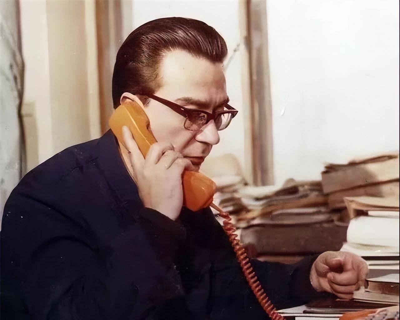 1978年,王德民调到大庆石油管理局担任副总工程师,这期间,他带领技术