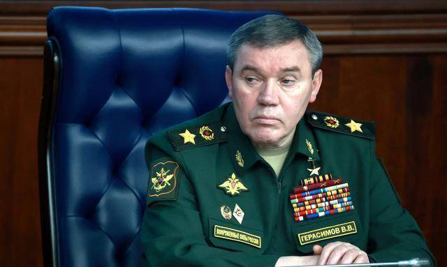 俄军换将,普京压上重注,谁能拔得头筹_格拉西莫夫_俄罗斯_上将