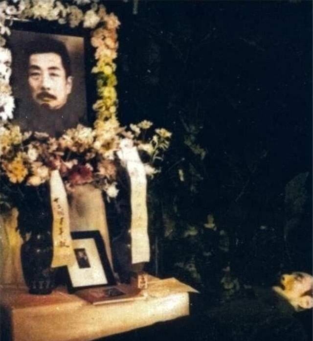 鲁迅死后83小时:被进行最后一轮抢救,被做脸模,遗体两度被整理