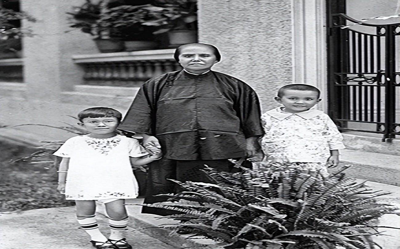 卢慕贞:孙中山临终前最愧疚之人,离婚后独居澳门,夫死写文悼念