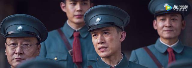 《光荣与梦想》:这些如雷贯耳的名字,曾经也是战场上冲锋的士兵