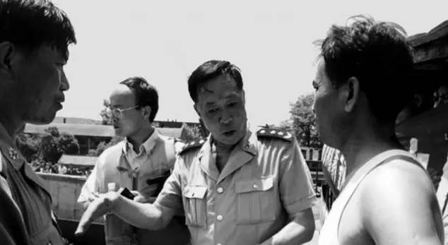 军改中,董三榕期望任某新组建部队的军事主官,但任命下来却是一个保障