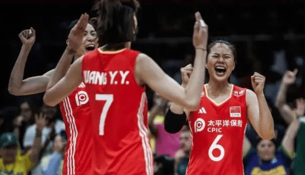 上午10点!中国女排惊喜决定,日本女排无奈,蔡斌如释重负
