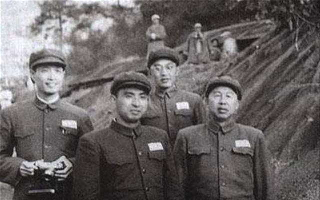 此时杨勇奉命于危难之际,挑起了这个烂摊子,带着自己的队部前往大西南