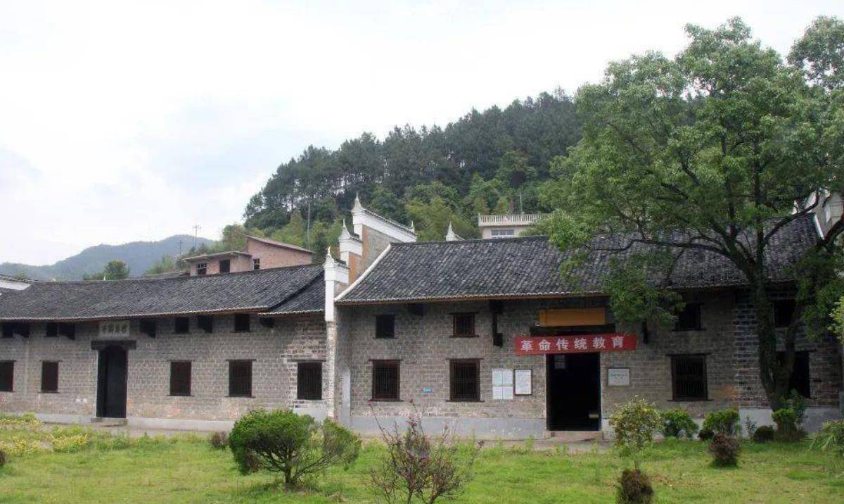 1963年,伐木工人意外捡到一枚印章,一段悲壮历史由此揭开_桃仁_郭兴