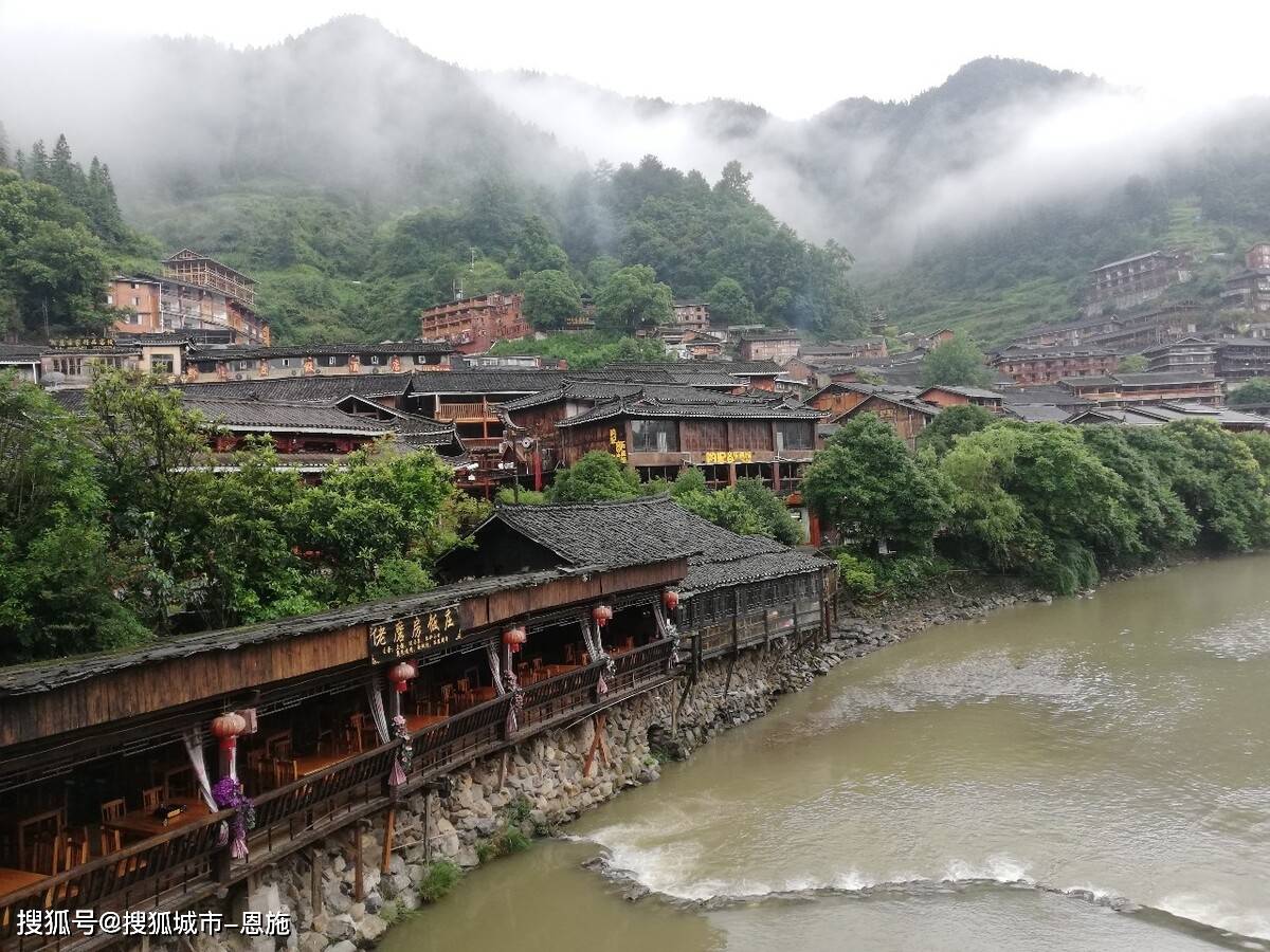 到贵州旅游五天大概多少费用,贵州5日游行程攻略,必玩景点,省钱攻略