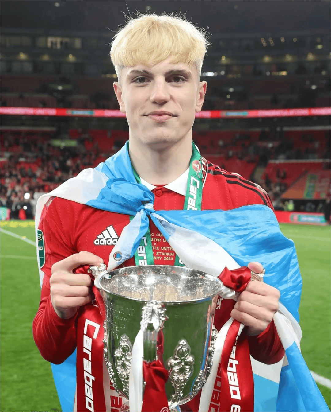 今晚足总杯决赛就要看加纳乔的发挥了