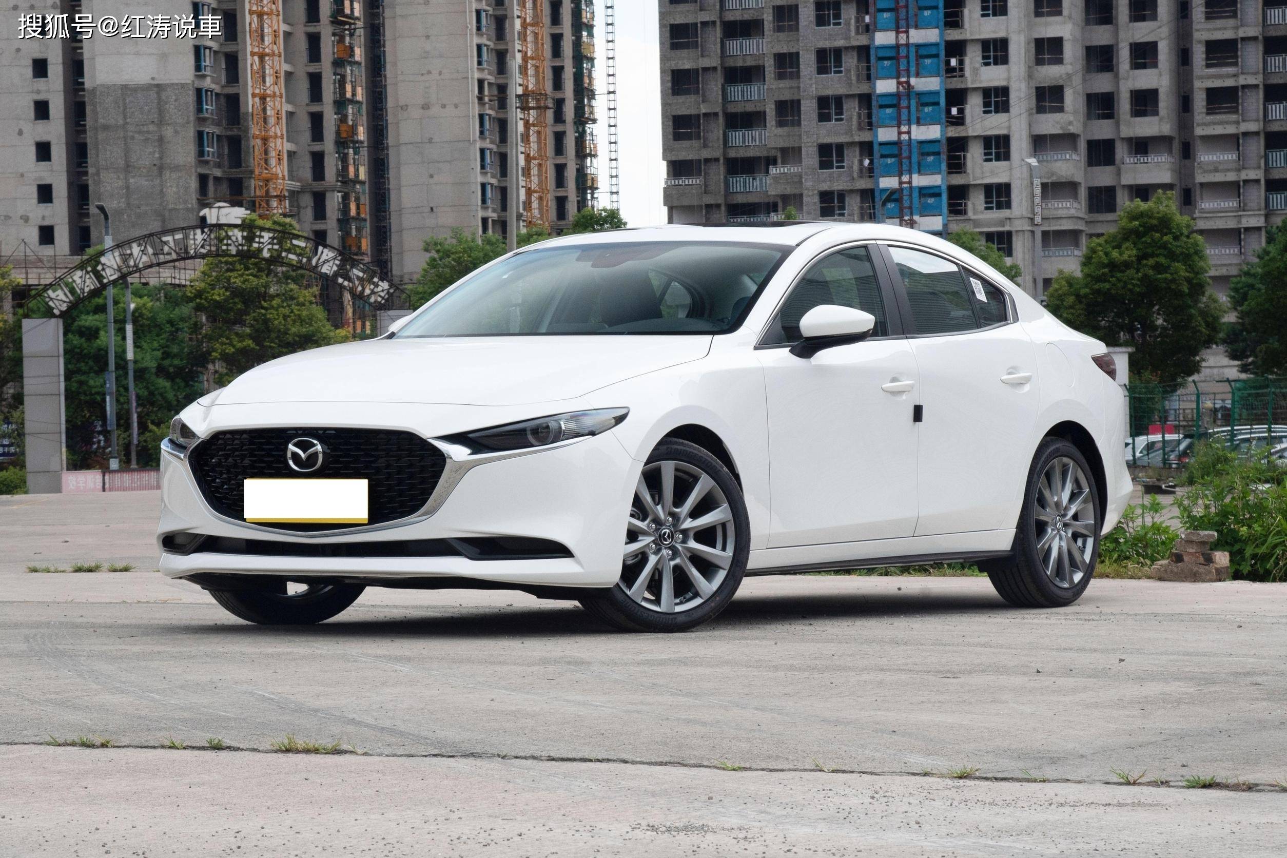 马自达3 昂克赛拉,颜值高,油耗低,好开又省心,售价8.99万元起