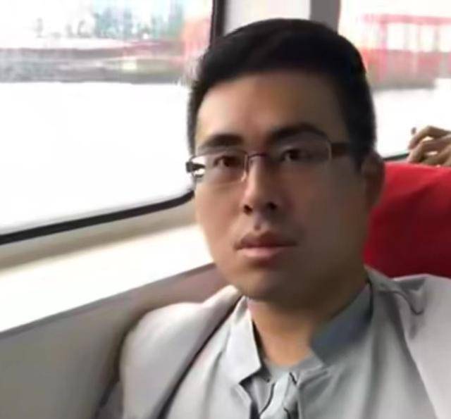 "爱国斗士"王炳忠,被限制自由仍不忘初心,以中国人身份为傲