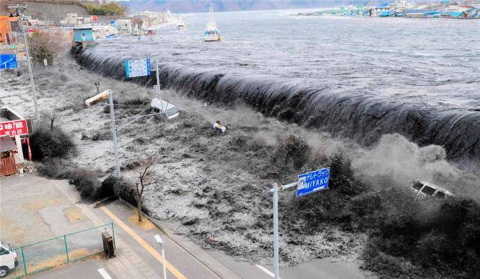 印度洋93级地震,引发超级大海啸,威力相当于三万颗原子弹爆发